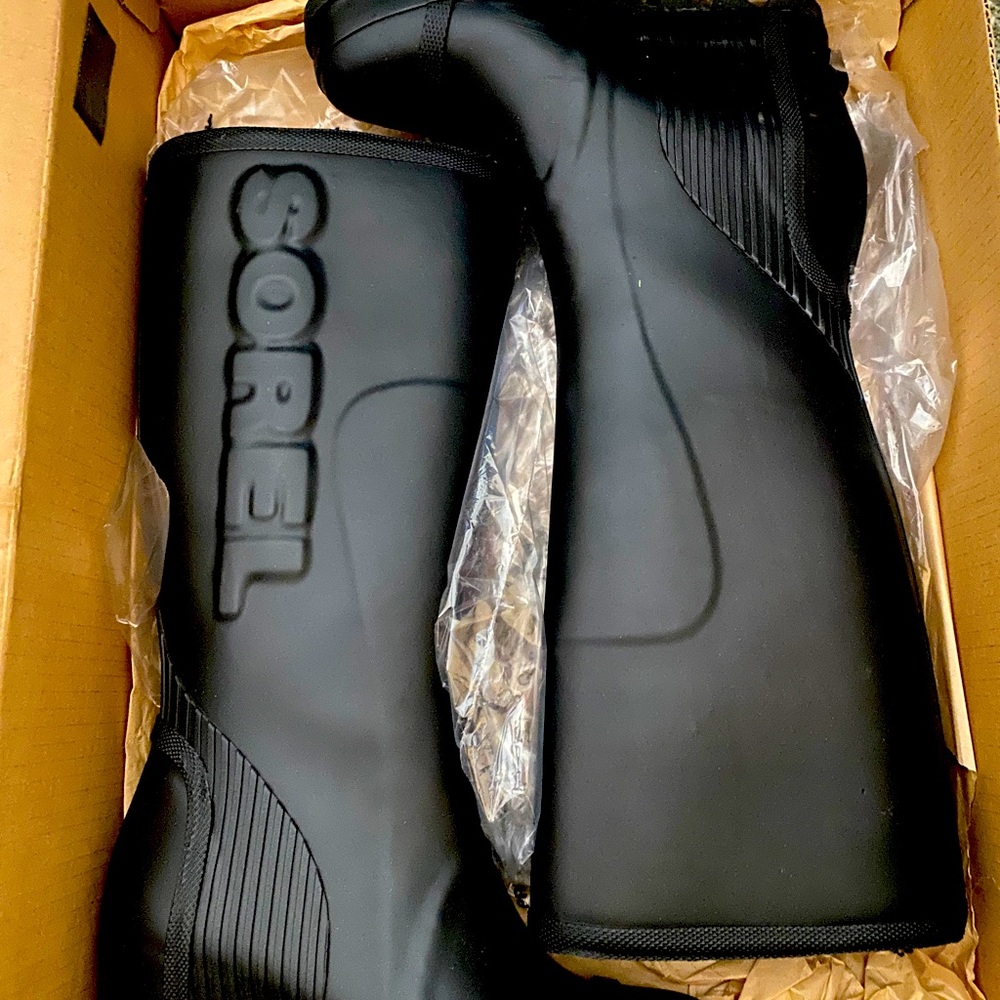 Sorel rain boots - Joan size 7  only worn once